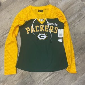 NWT Green Packers tshirt style jersey size XS